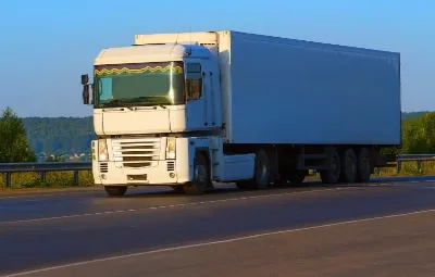 İzmir ile Derbent Arası Öğrenci Eşyası Taşıma